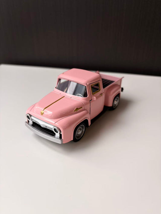 Pink Vintage-Style Pickup Truck Die-Cast Model Toy